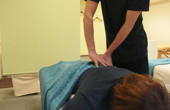 腰痛でお悩みなら！腰の痛み、お任せください！【八丁堀の整体屋・典】